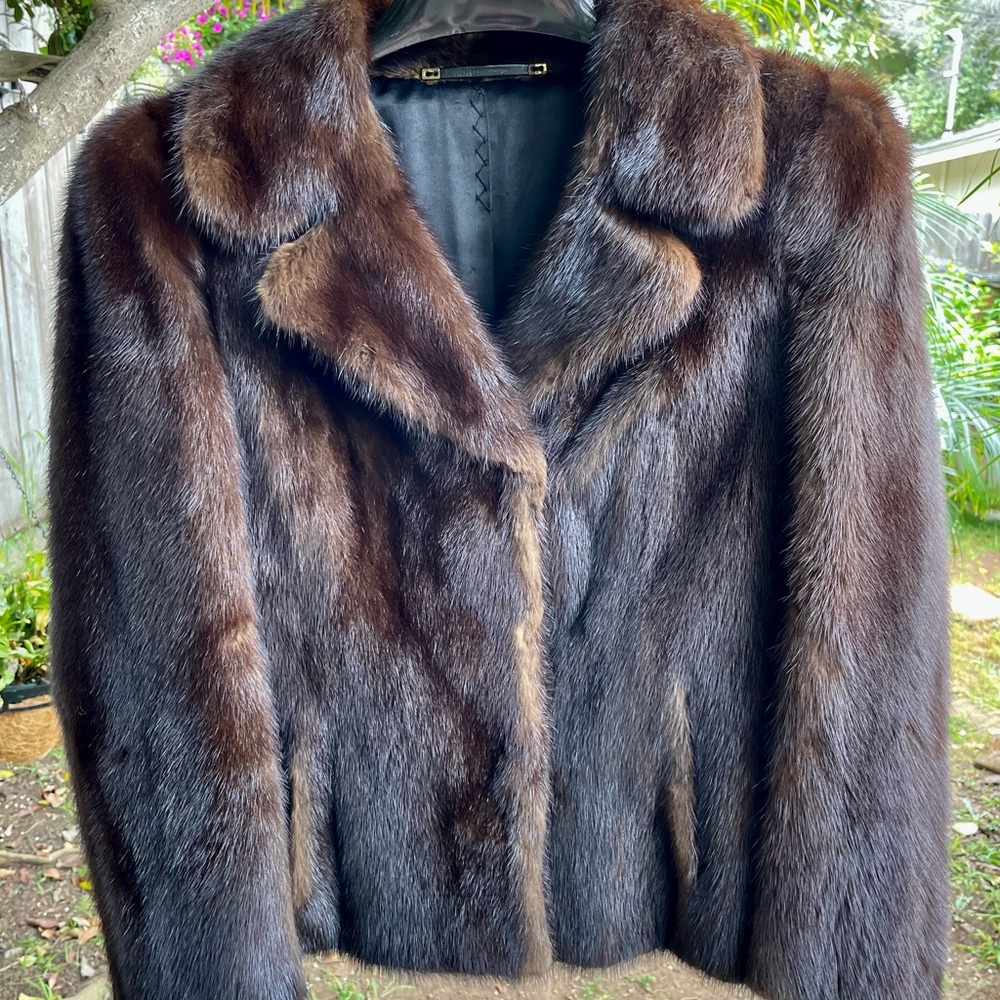 Elegant Dark Mink Fur Jacket Bolero From Germany Clean No Monogram